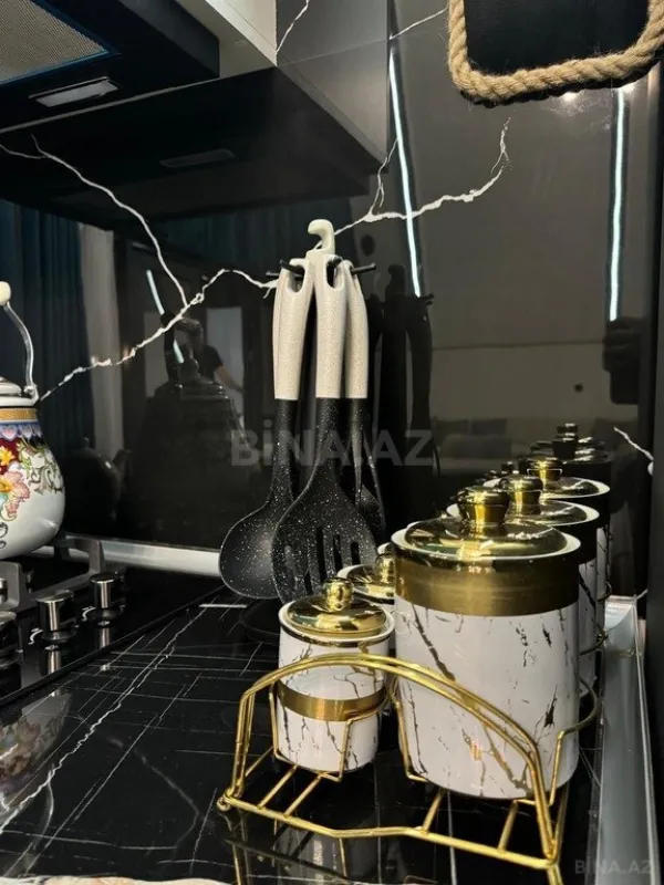 Kirayə verilir 4 otaqlı həyət evi 200 m²