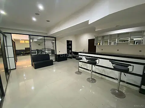 Satılır obyekt 280 m²