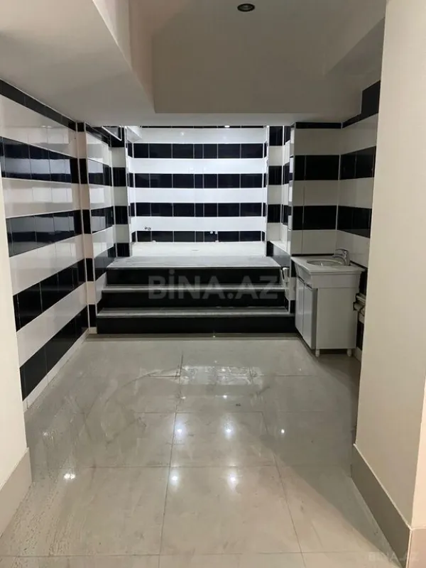 Satılır obyekt 280 m²