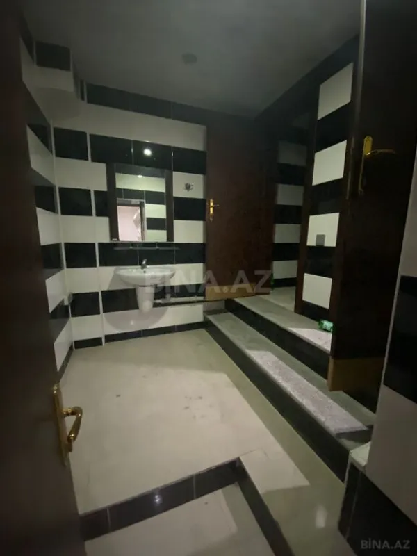 Satılır obyekt 280 m²