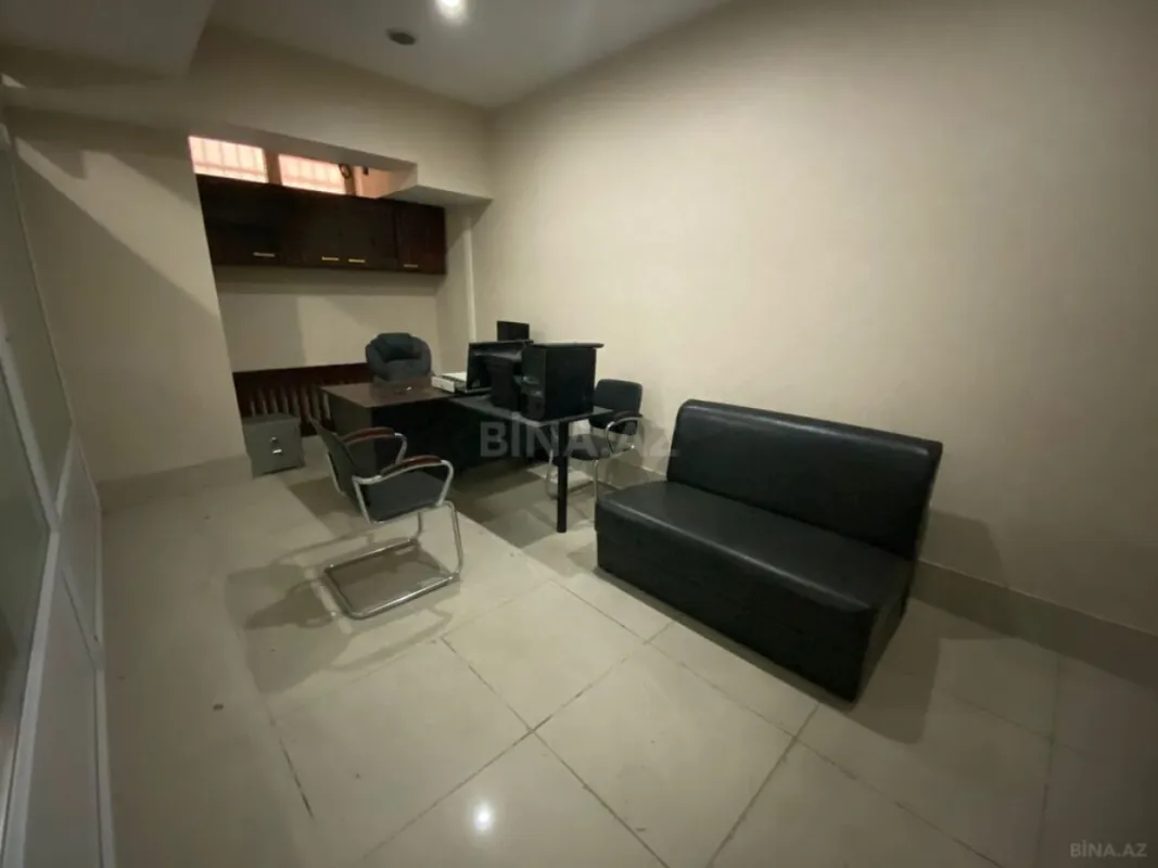 Satılır obyekt 280 m²