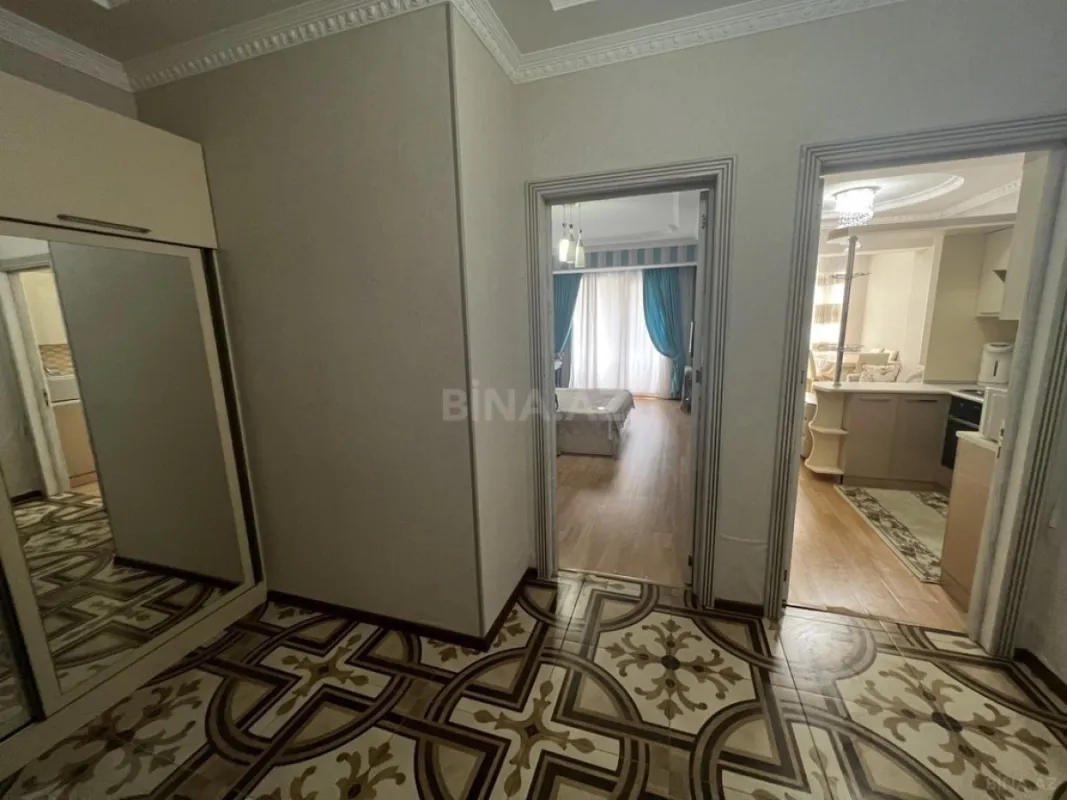 Kirayə verilir 2 otaqlı mənzil 70 m²
