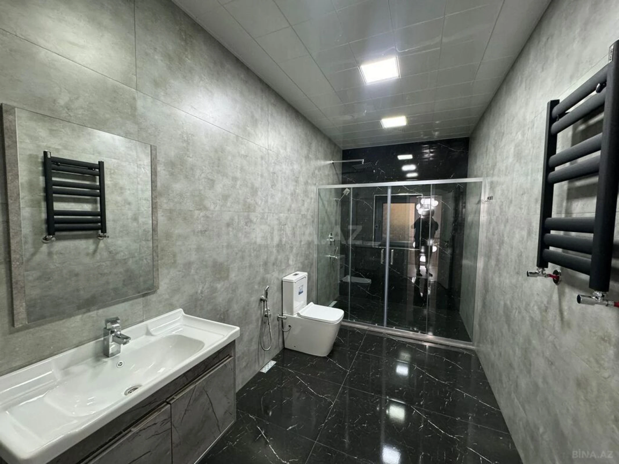 Kirayə verilir 5 otaqlı həyət evi 350 m²