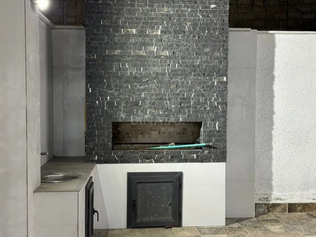 Kirayə verilir 5 otaqlı həyət evi 350 m²