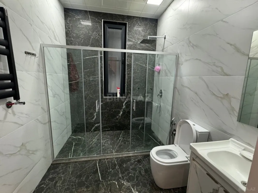 Kirayə verilir 5 otaqlı həyət evi 350 m²