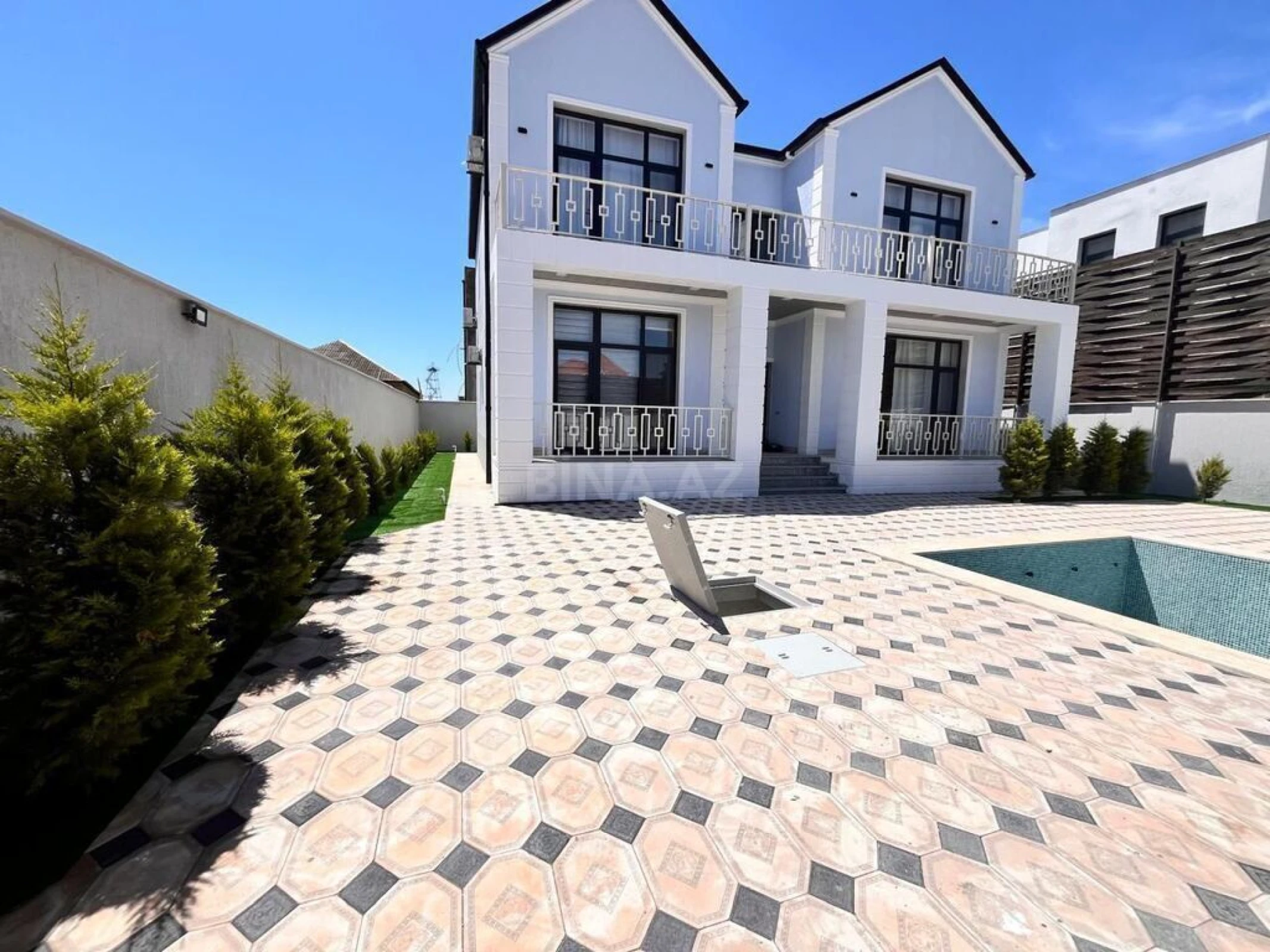 Kirayə verilir 5 otaqlı həyət evi 350 m²