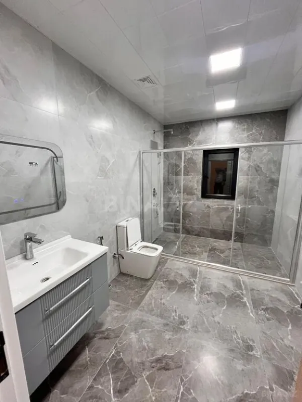 Kirayə verilir 5 otaqlı həyət evi 350 m²