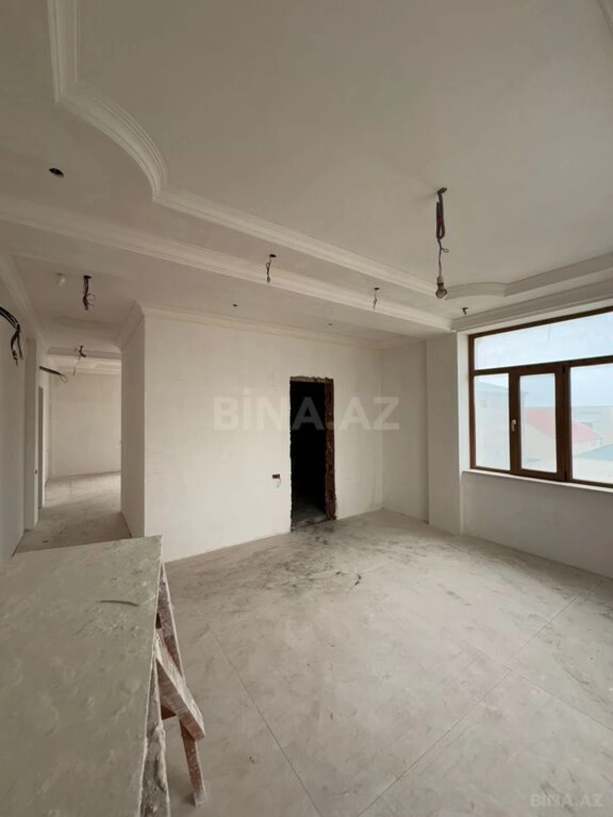 Satılır 8 otaqlı həyət evi 700 m²