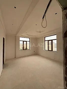 Satılır 8 otaqlı həyət evi 700 m²
