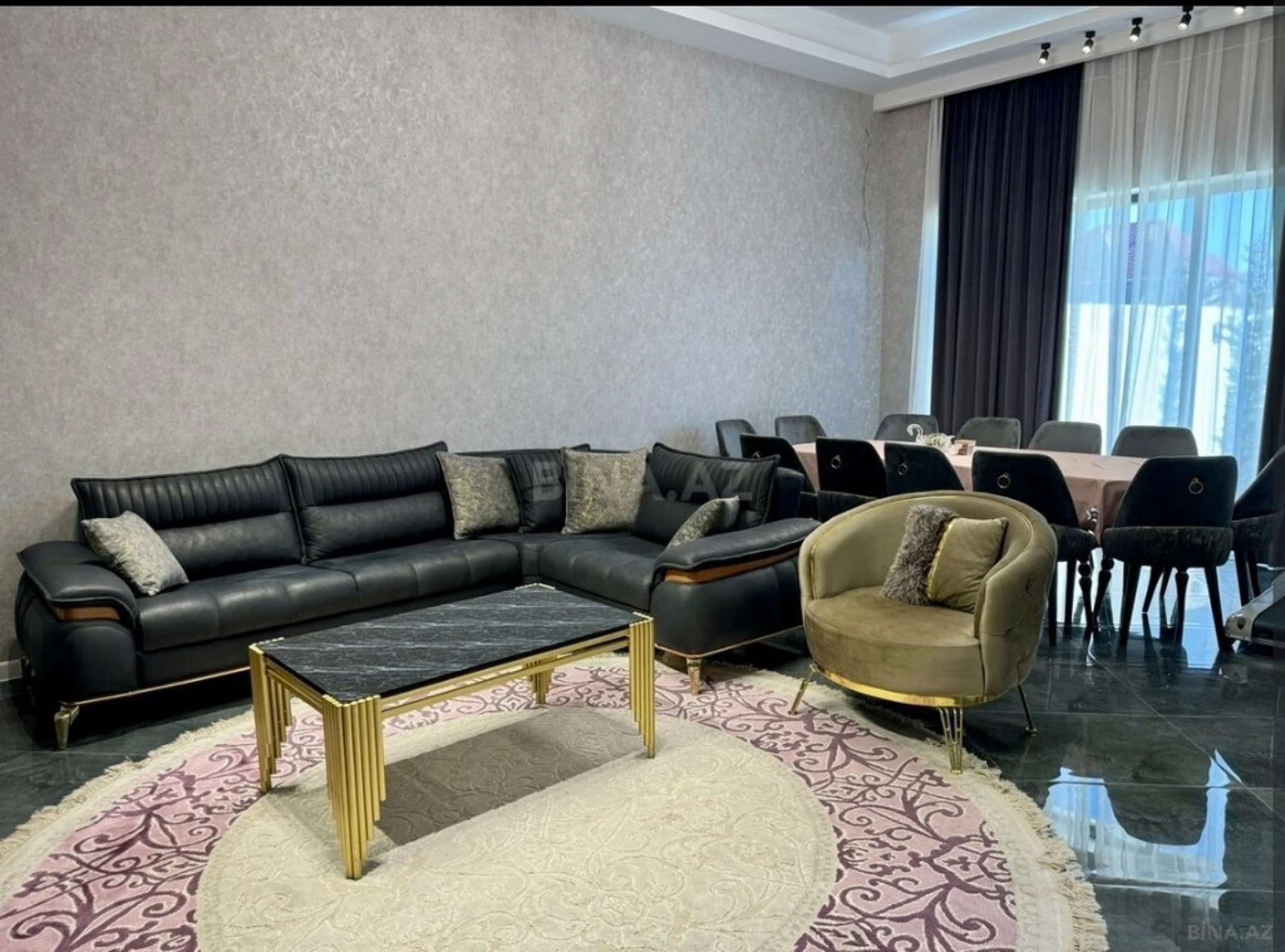 Kirayə verilir 4 otaqlı həyət evi 368 m²