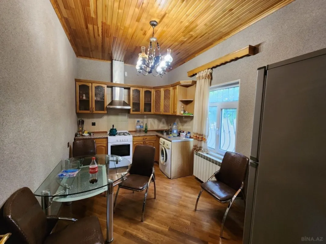 Kirayə verilir 5 otaqlı həyət evi 350 m²