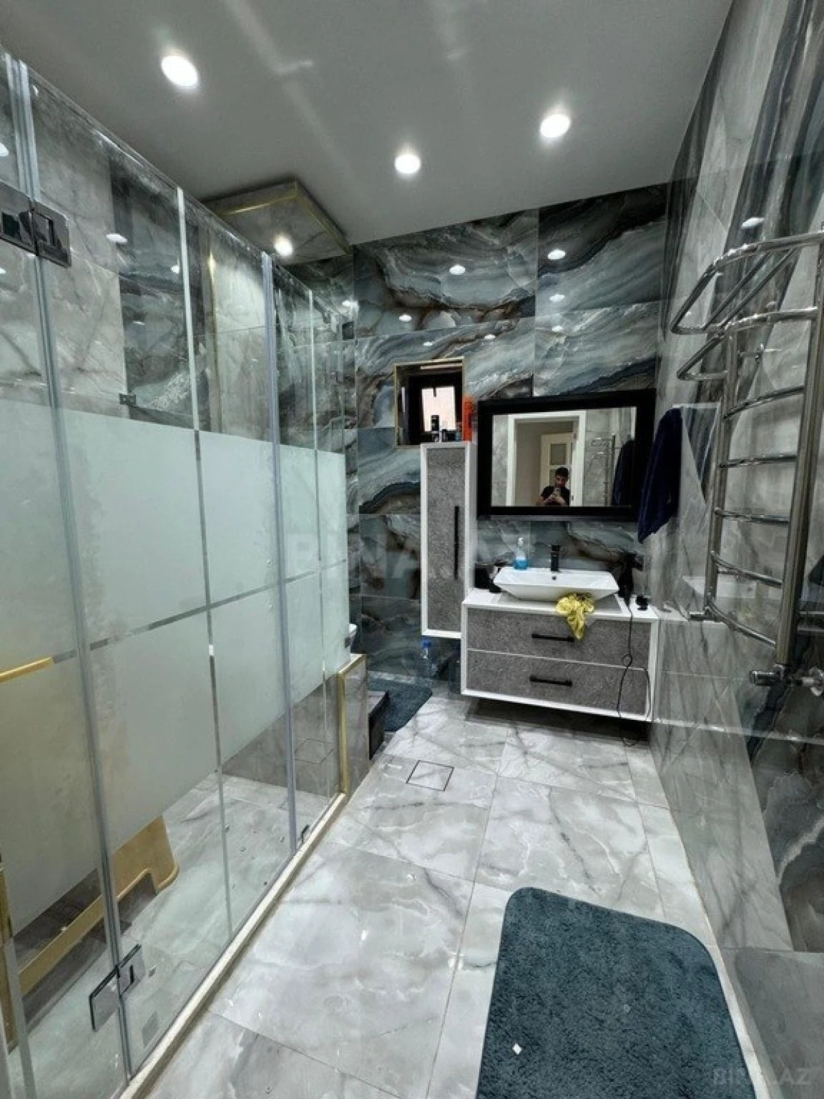 Kirayə verilir 6 otaqlı həyət evi 500 m²