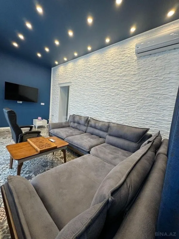 Kirayə verilir 6 otaqlı həyət evi 500 m²