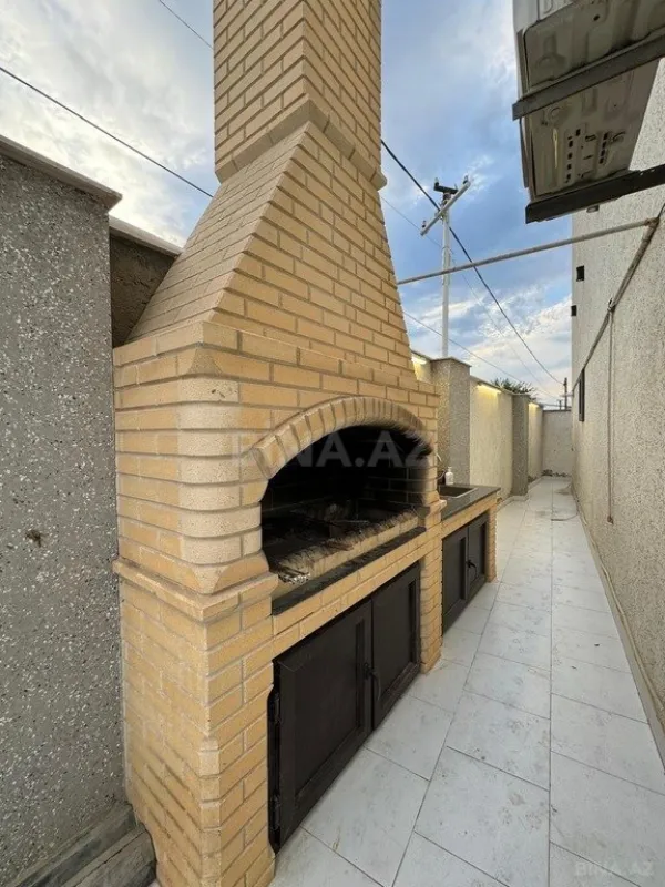 Kirayə verilir 6 otaqlı həyət evi 500 m²