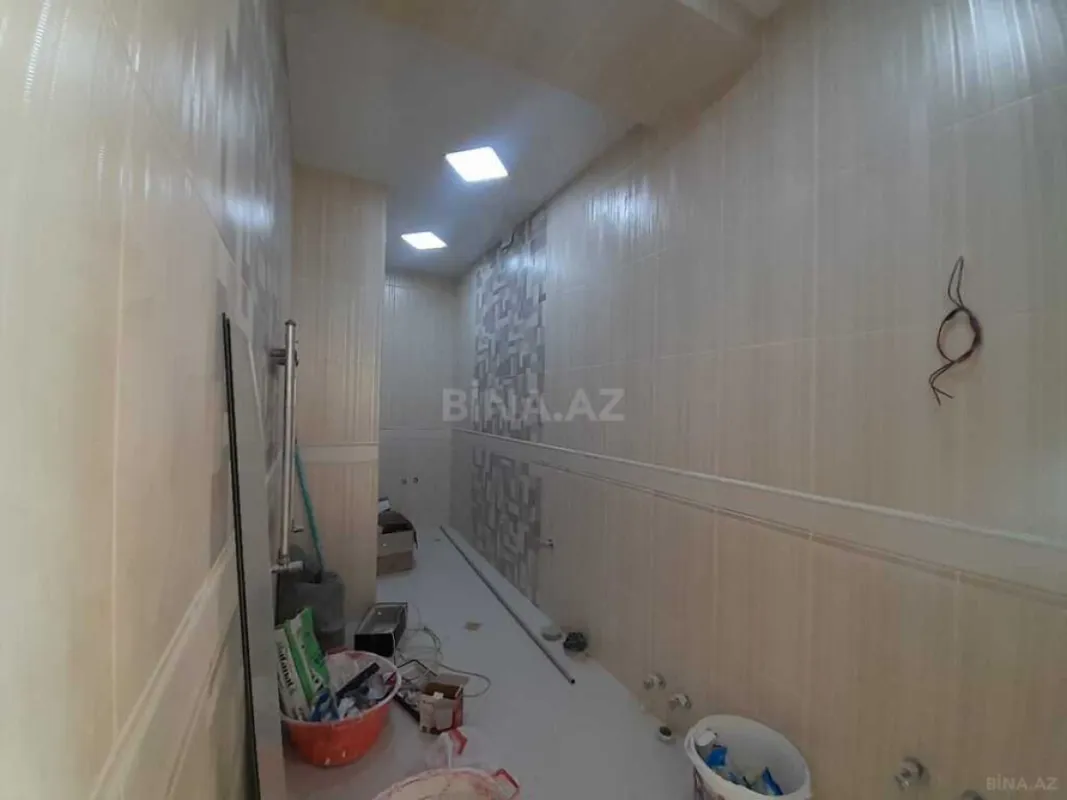 Satılır 4 otaqlı mənzil 220 m²