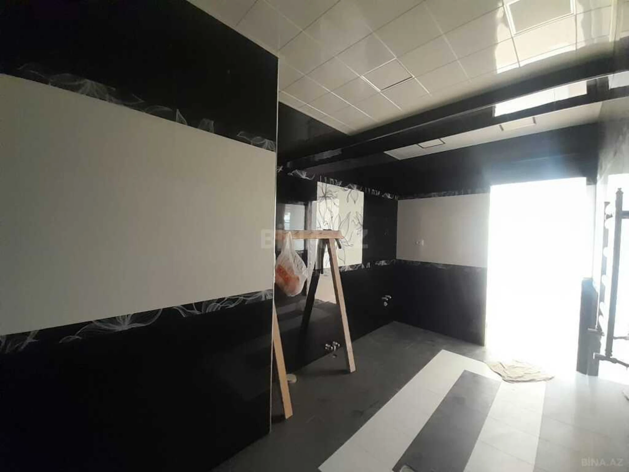 Satılır 4 otaqlı mənzil 220 m²