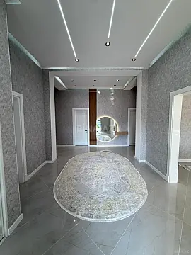 Satılır 4 otaqlı həyət evi 200 m²