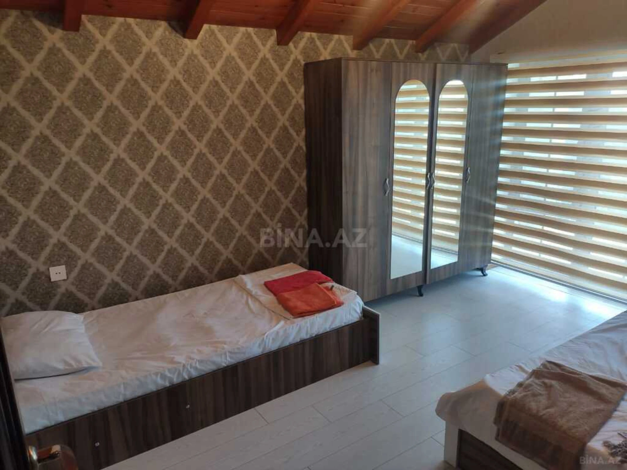 Kirayə verilir 4 otaqlı həyət evi 220 m²