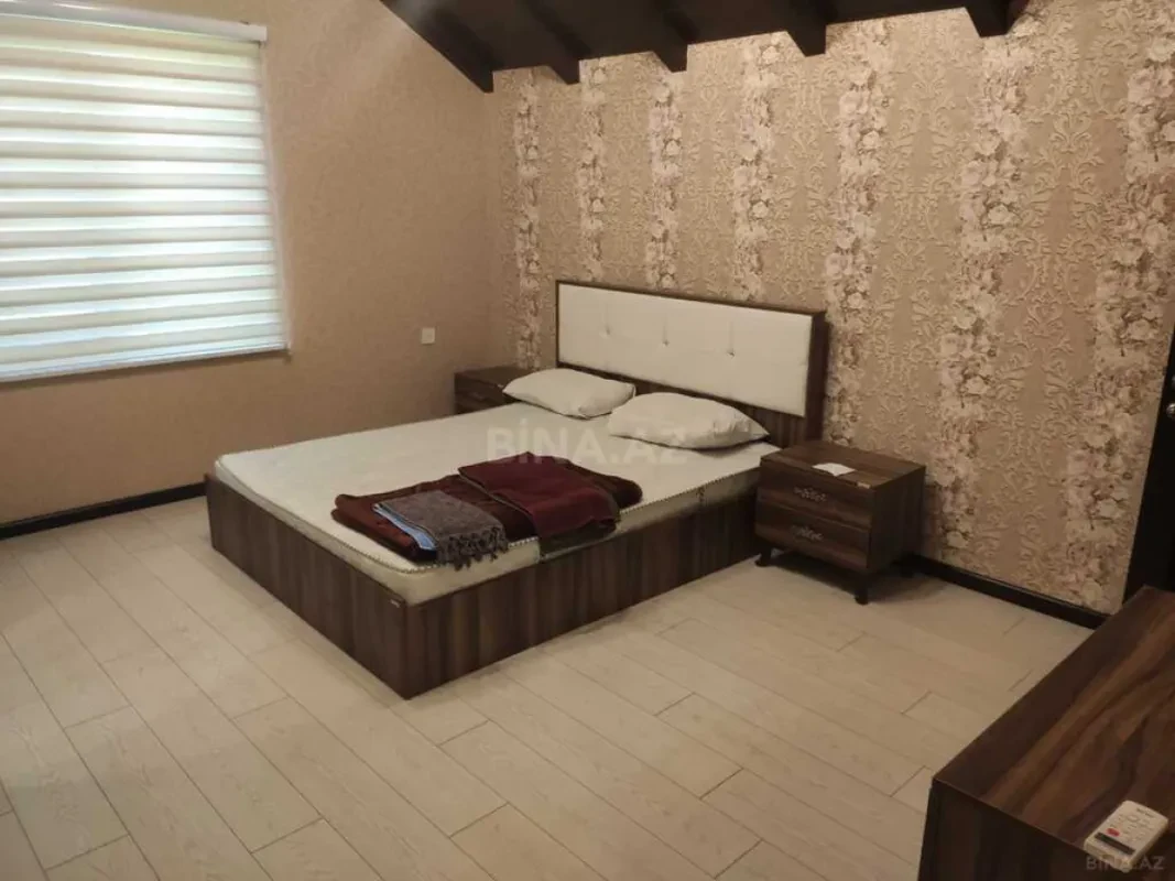 Kirayə verilir 4 otaqlı həyət evi 220 m²