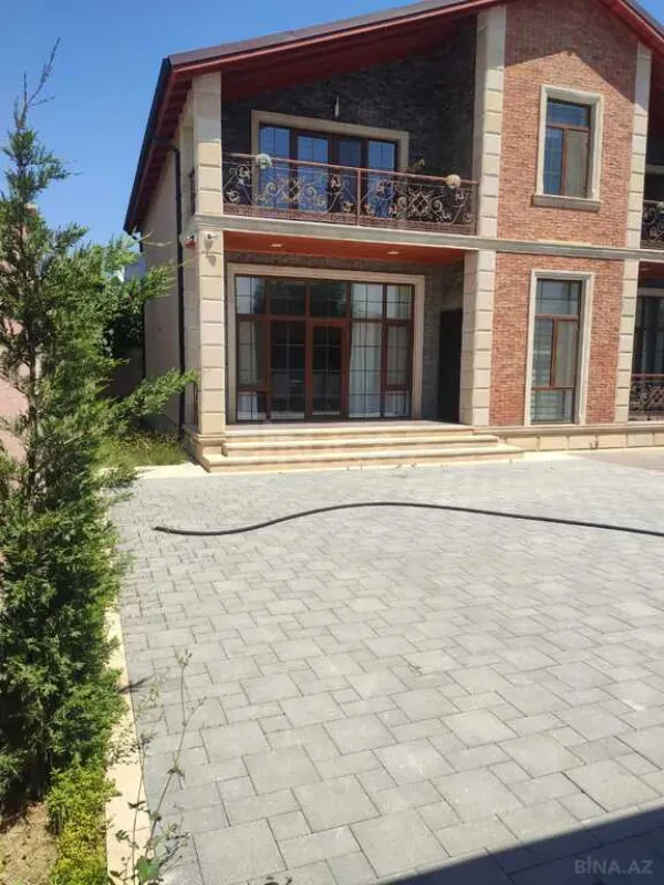 Kirayə verilir 4 otaqlı həyət evi 220 m²