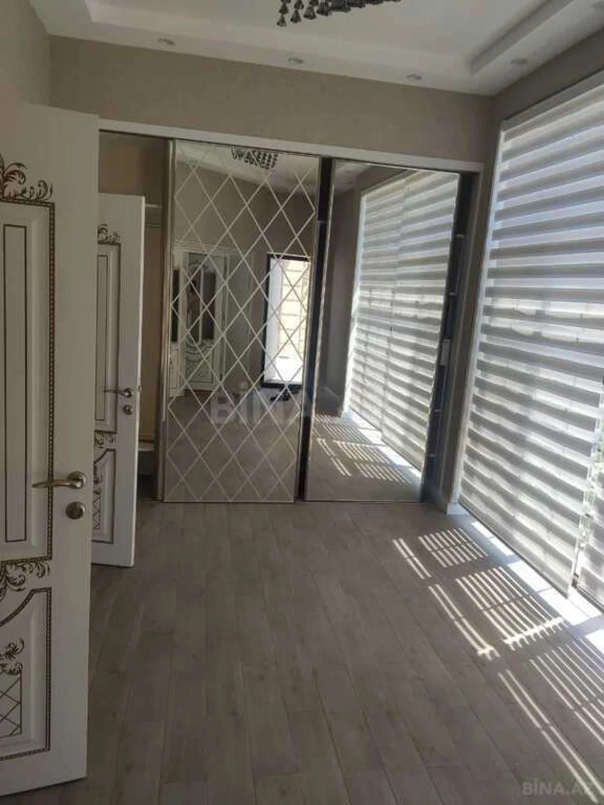 Kirayə verilir 4 otaqlı həyət evi 220 m²