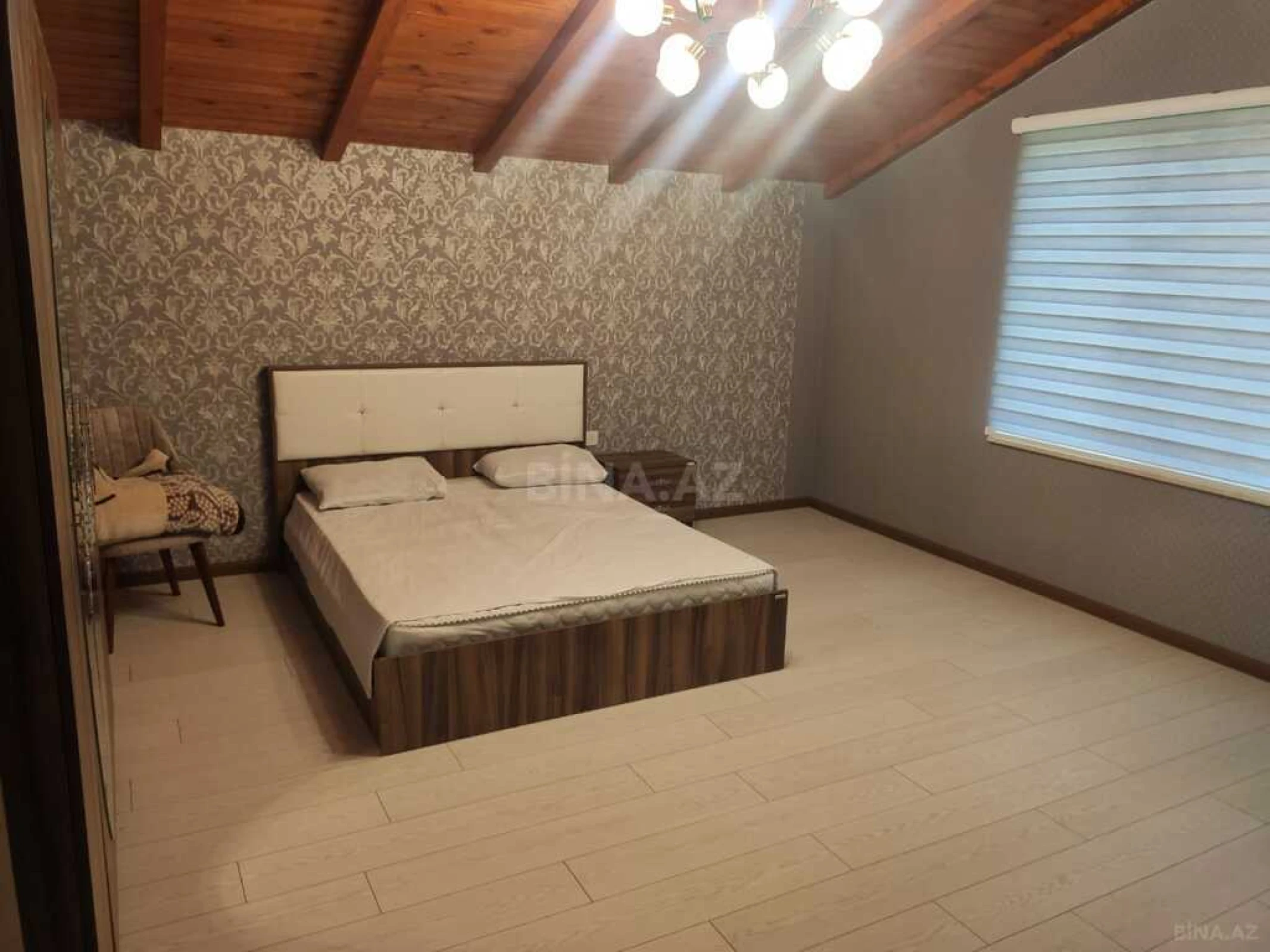 Kirayə verilir 4 otaqlı həyət evi 220 m²