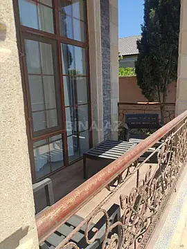 Kirayə verilir 4 otaqlı həyət evi 220 m²