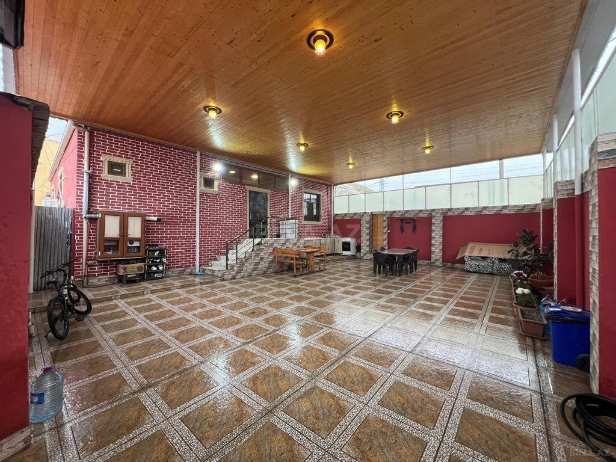 Satılır 4 otaqlı həyət evi 100 m²