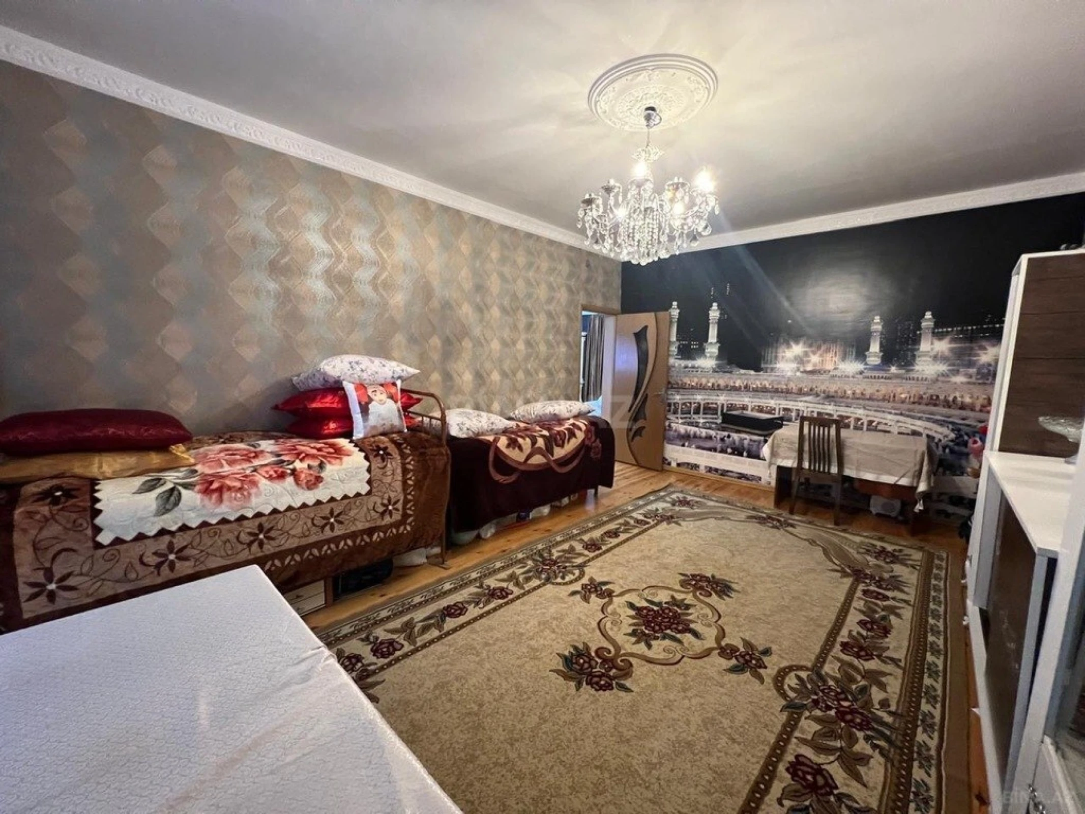 Satılır 4 otaqlı həyət evi 100 m²