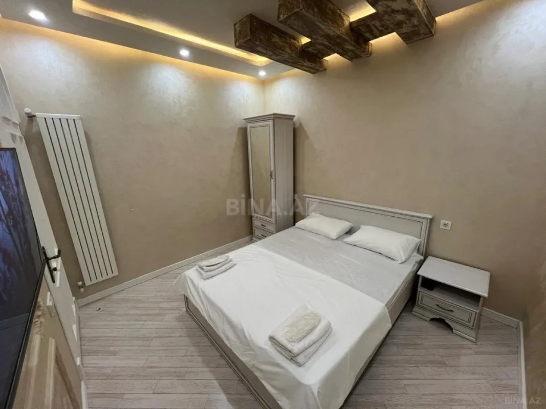 Kirayə verilir 2 otaqlı mənzil 60 m²