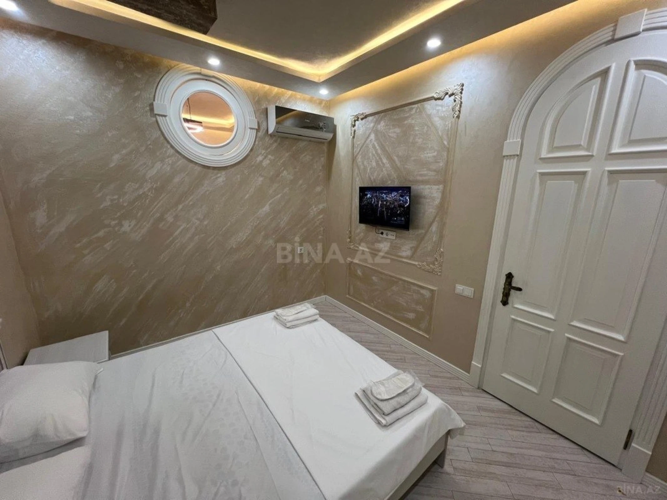 Kirayə verilir 2 otaqlı mənzil 60 m²