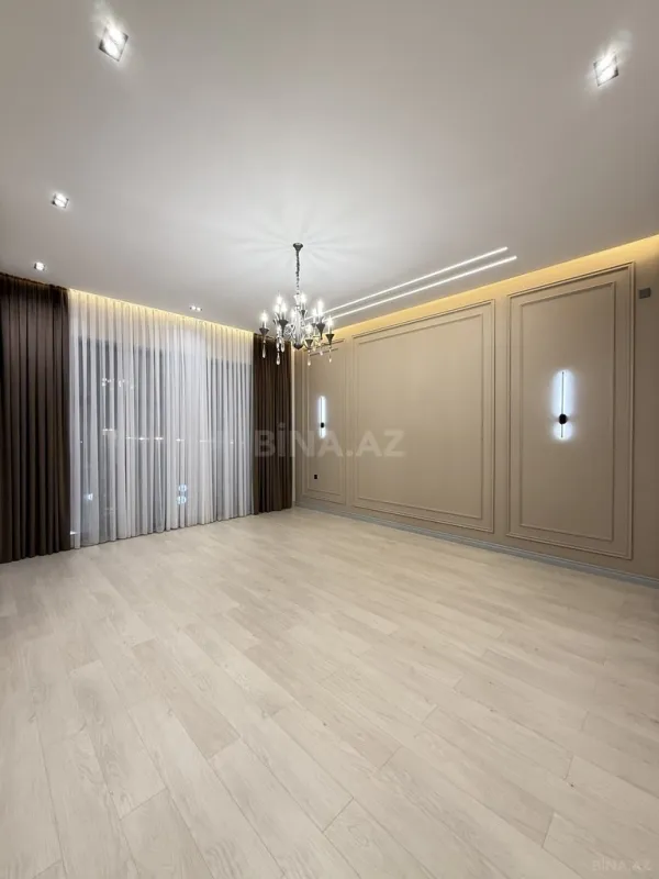 Satılır 5 otaqlı həyət evi 220 m²