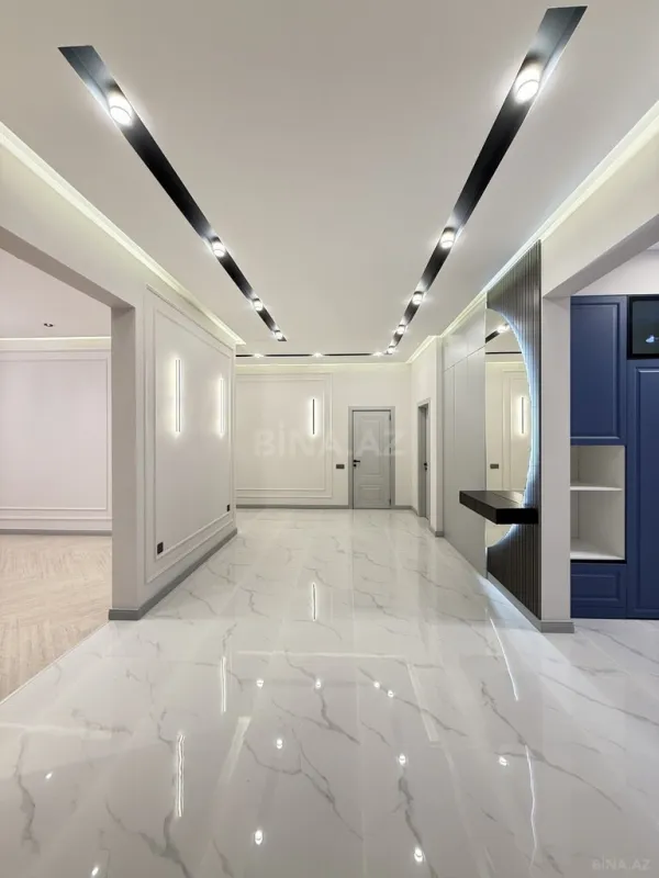 Satılır 5 otaqlı həyət evi 200 m²