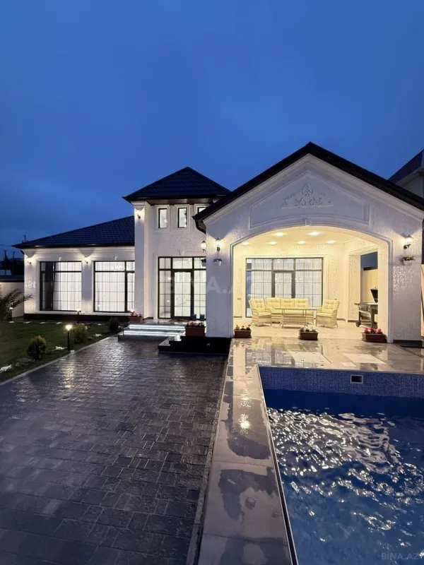 Satılır 5 otaqlı həyət evi 200 m²