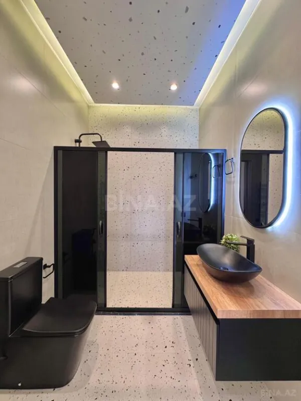 Satılır 4 otaqlı həyət evi 200 m²