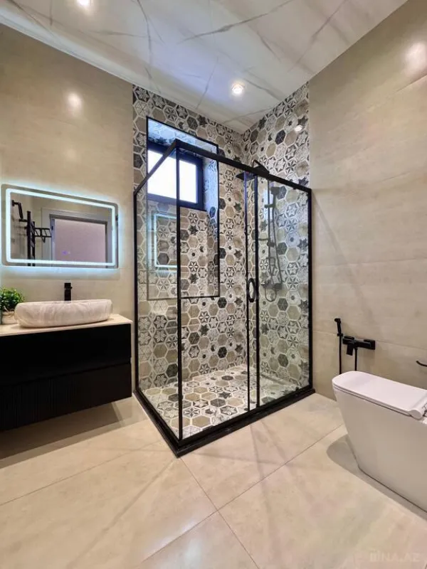 Satılır 4 otaqlı həyət evi 200 m²