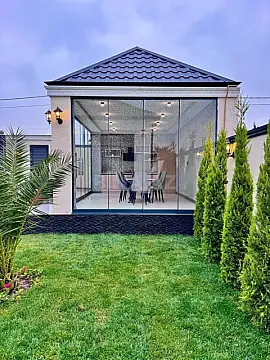 Satılır 4 otaqlı həyət evi 200 m²