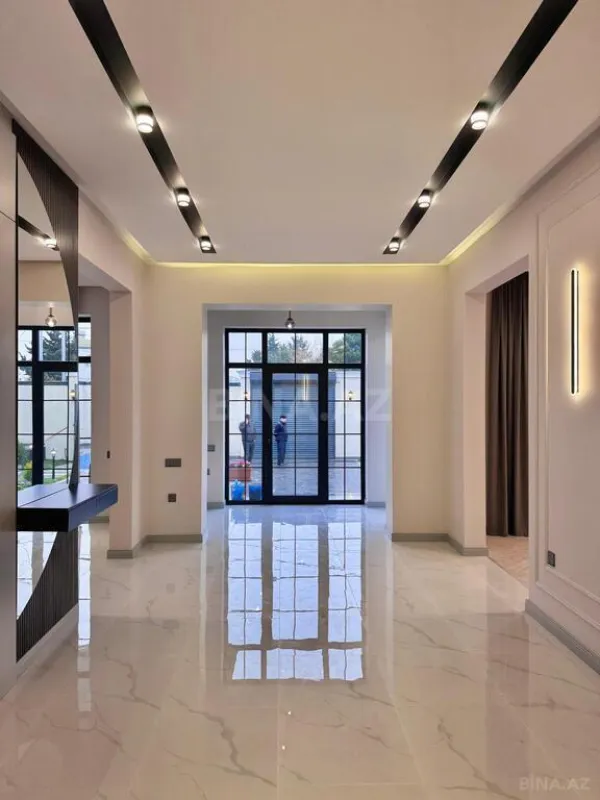 Satılır 4 otaqlı həyət evi 200 m²