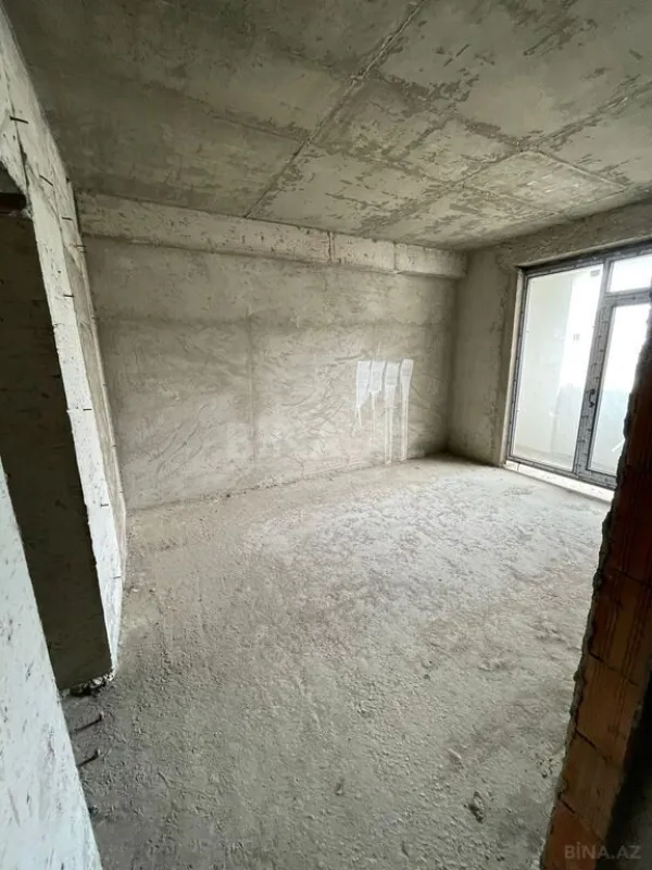 Satılır 3 otaqlı mənzil 120 m²
