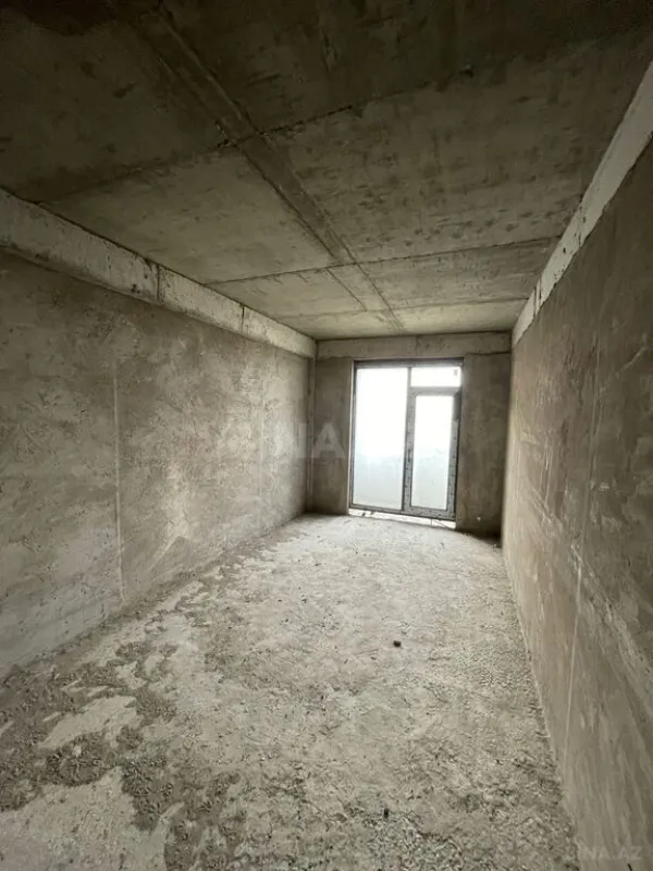 Satılır 3 otaqlı mənzil 120 m²