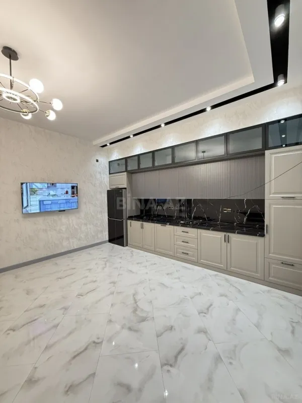 Satılır 4 otaqlı həyət evi 210 m²