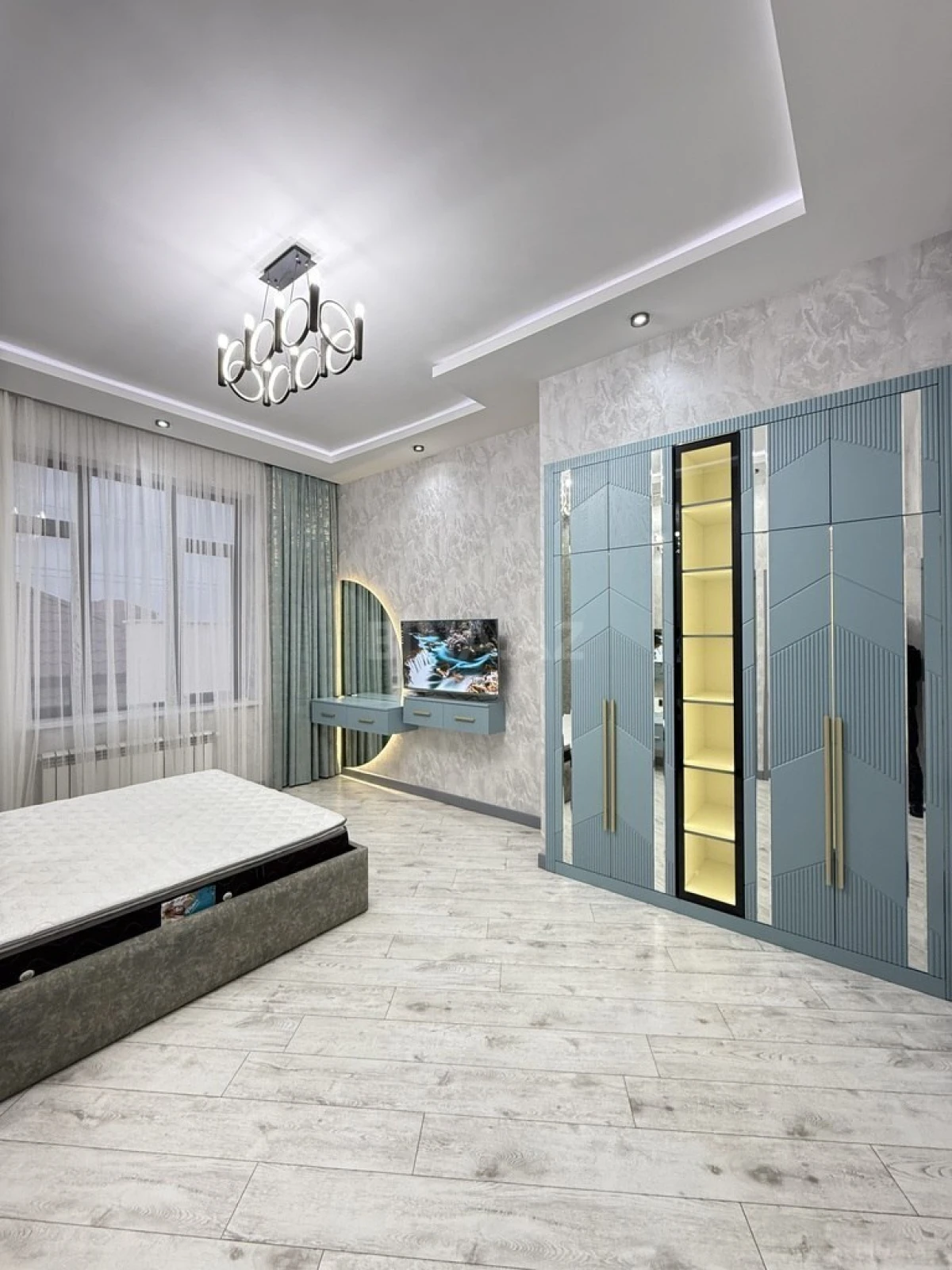 Satılır 4 otaqlı həyət evi 210 m²