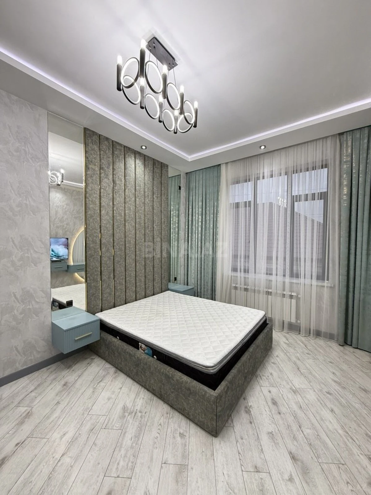 Satılır 4 otaqlı həyət evi 210 m²