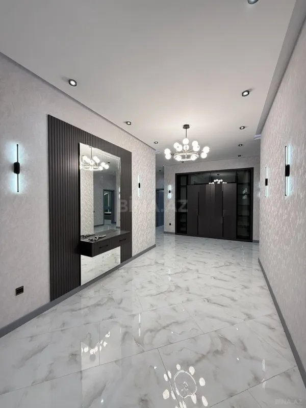 Satılır 4 otaqlı həyət evi 210 m²