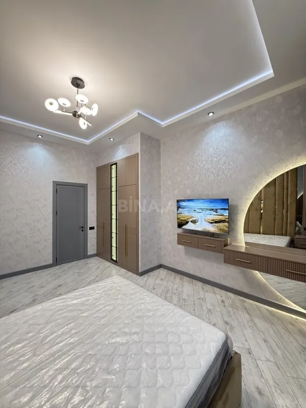 Satılır 4 otaqlı həyət evi 210 m²