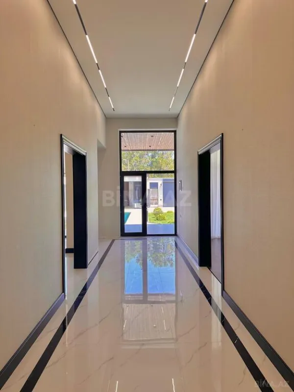 Satılır 5 otaqlı həyət evi 230 m²