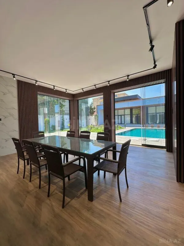 Satılır 5 otaqlı həyət evi 230 m²