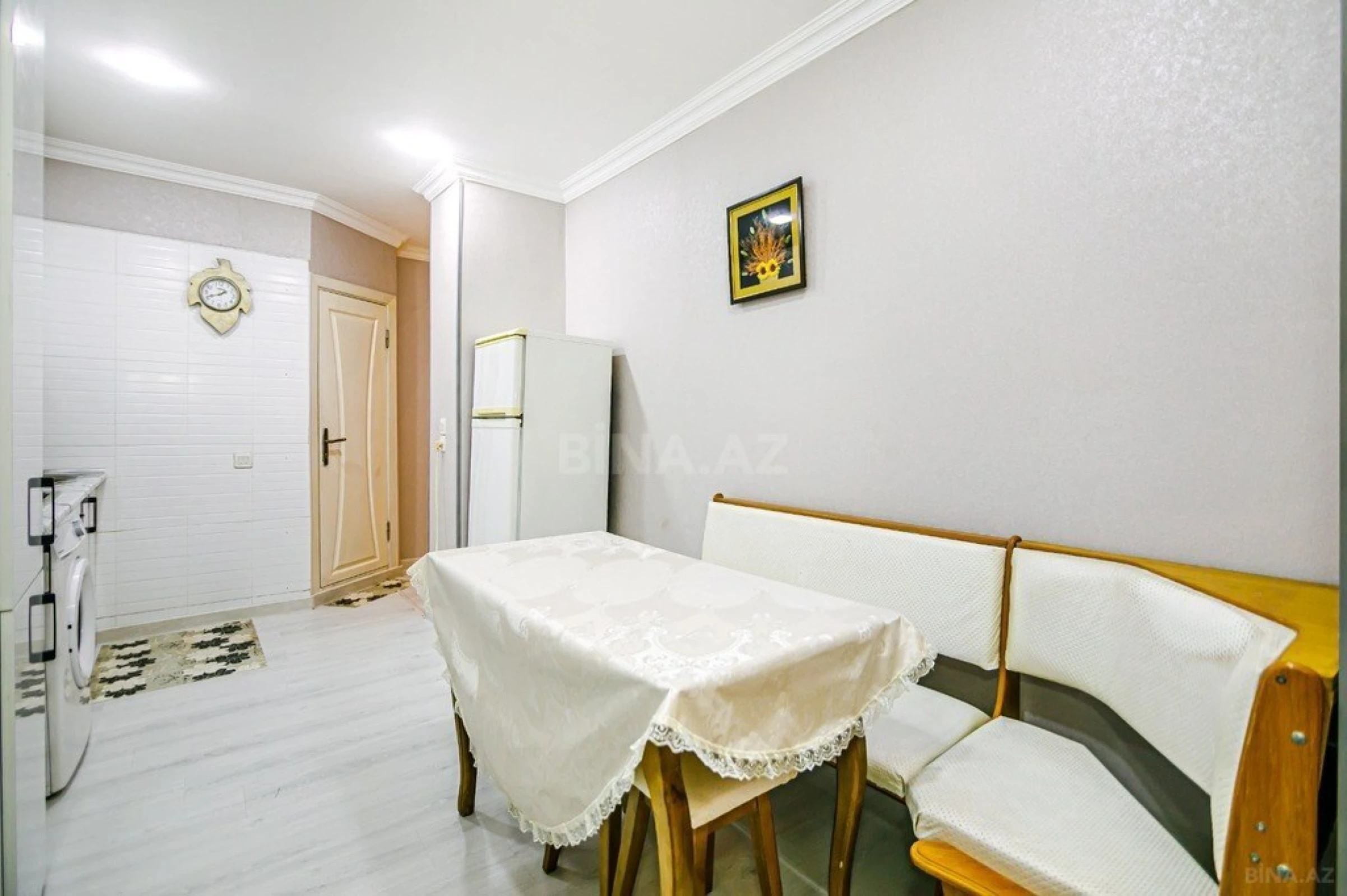 Kirayə verilir 2 otaqlı mənzil 60 m²