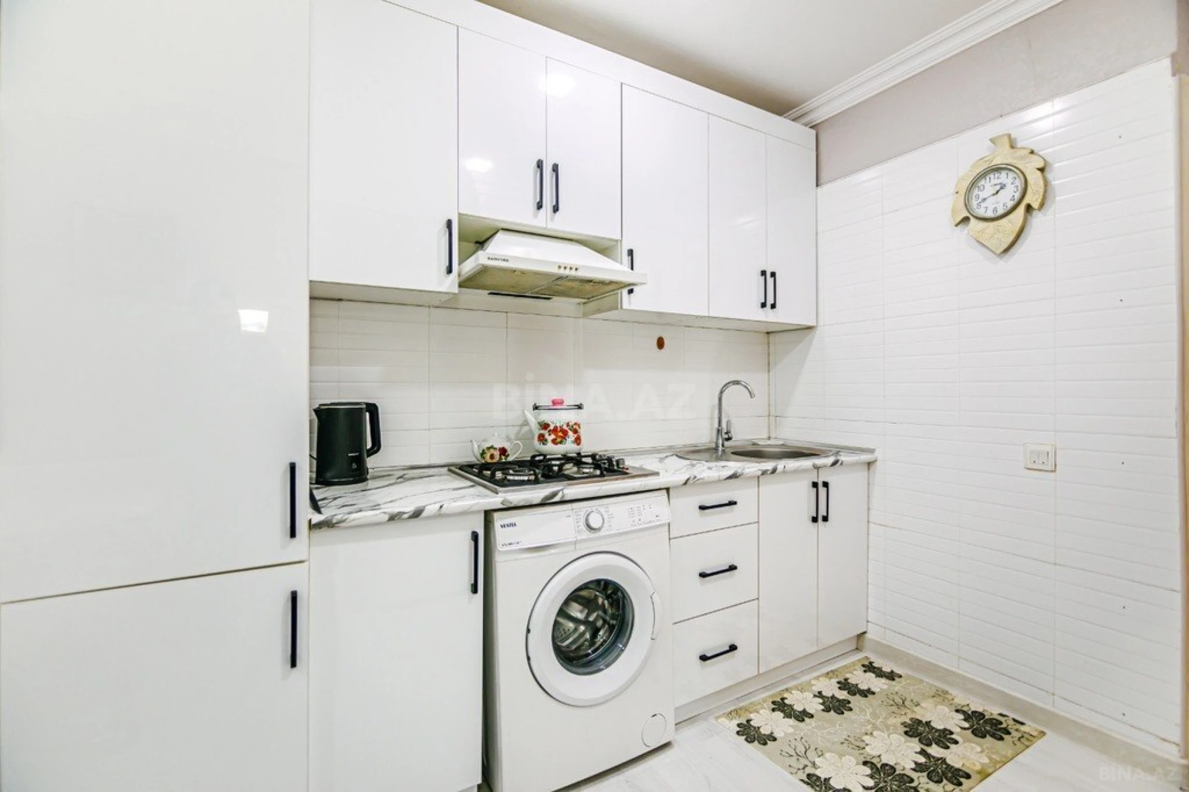 Kirayə verilir 2 otaqlı mənzil 60 m²