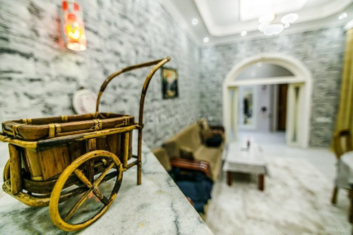 Kirayə verilir 2 otaqlı mənzil 60 m²